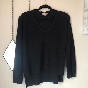 L Black sweater Waffle material w chest cutout